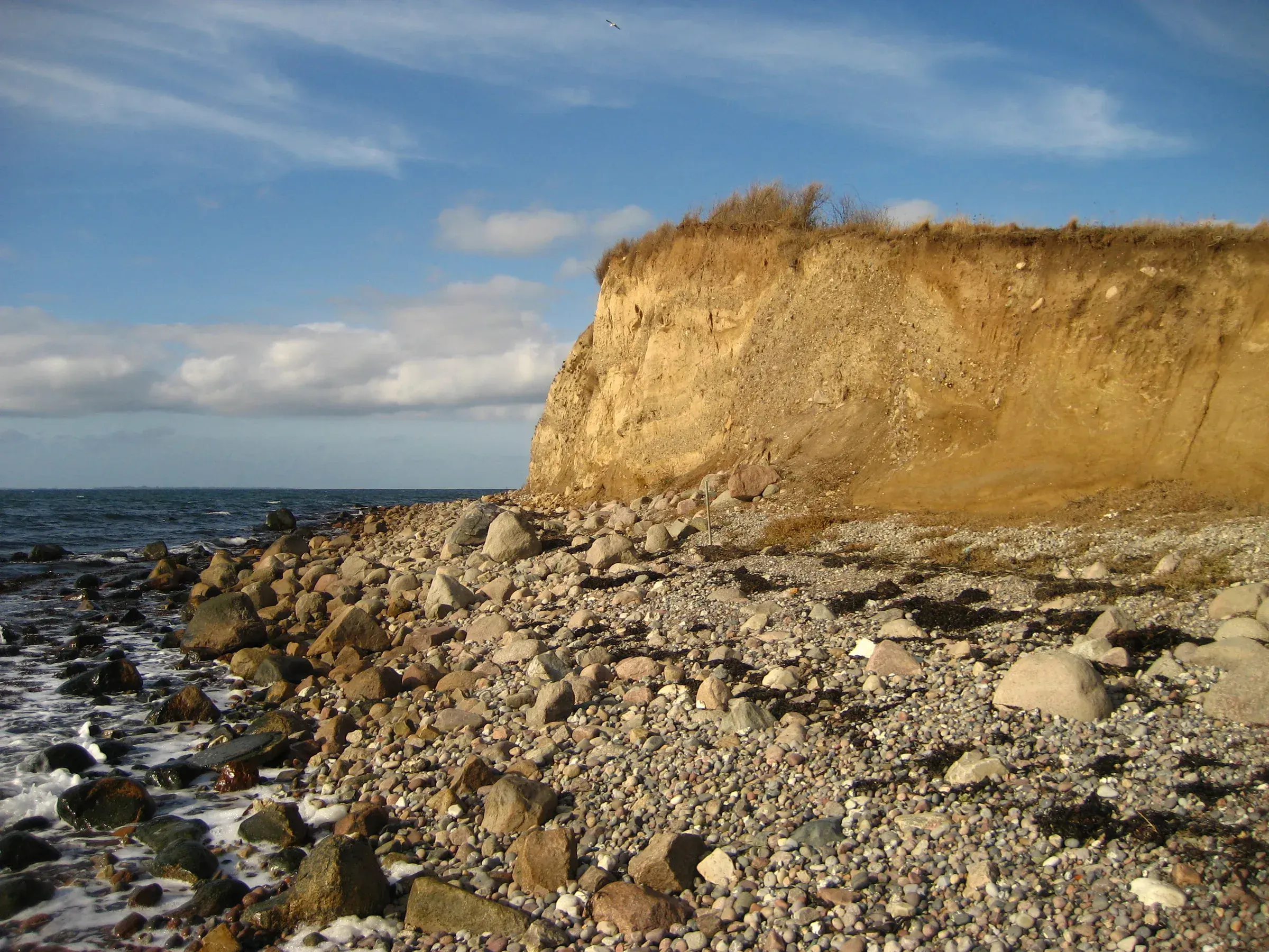 Felsige Küste bei Bagenkop in Dänemark